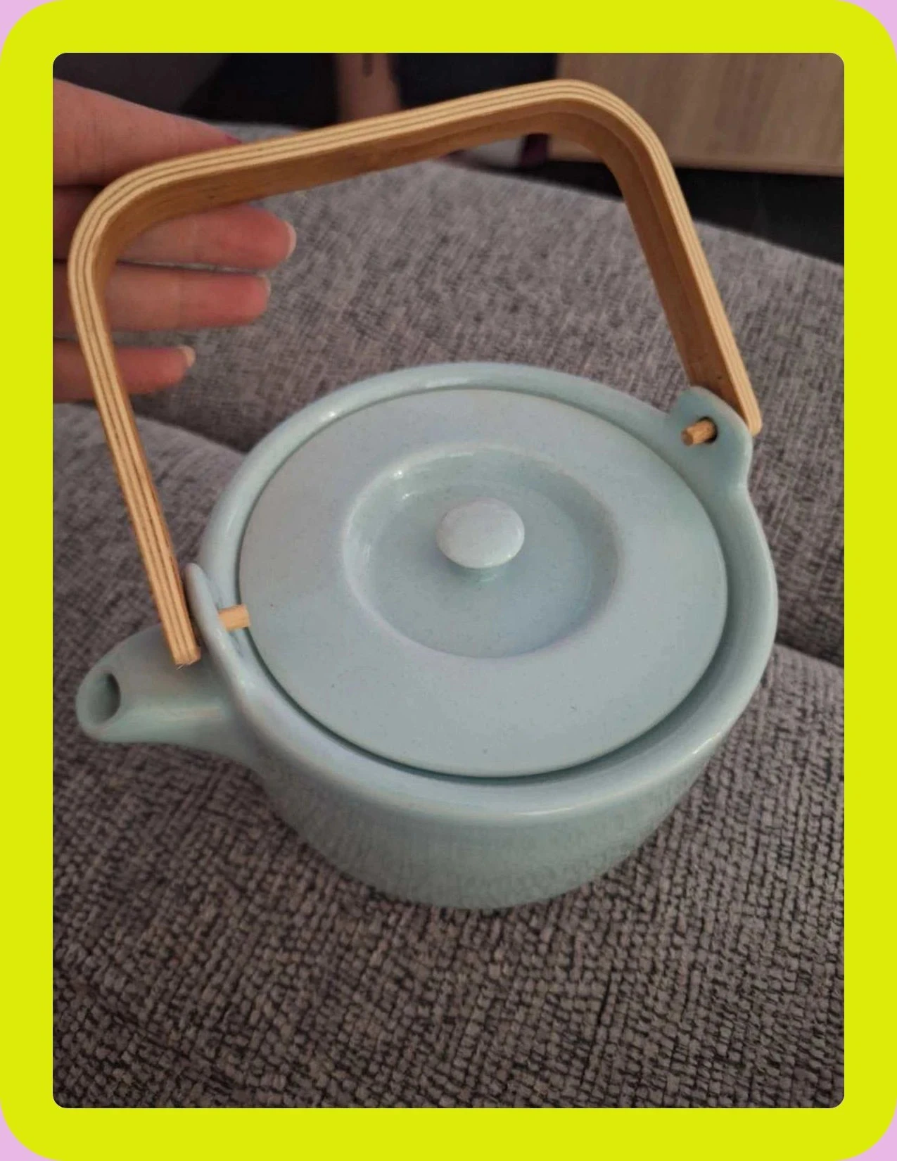 Sky blue ceramic teapot with wooden handle – photo 2